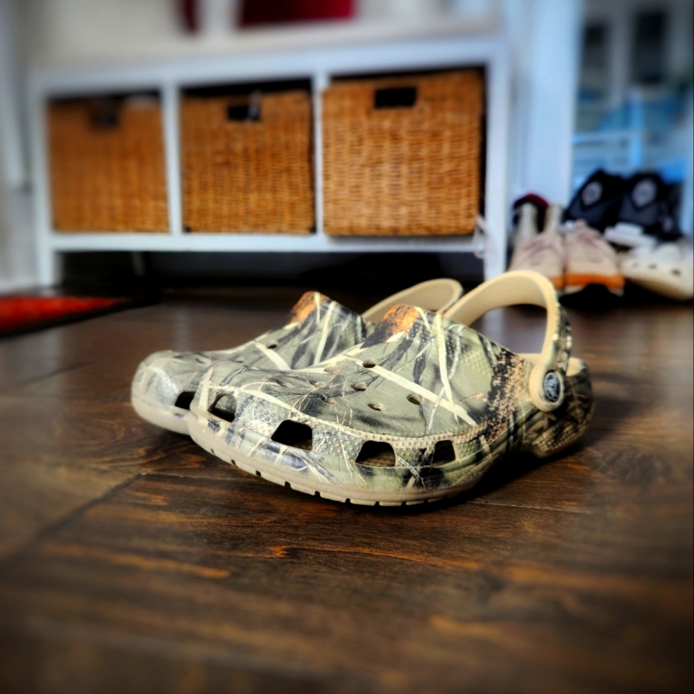 Camouflage Crocs